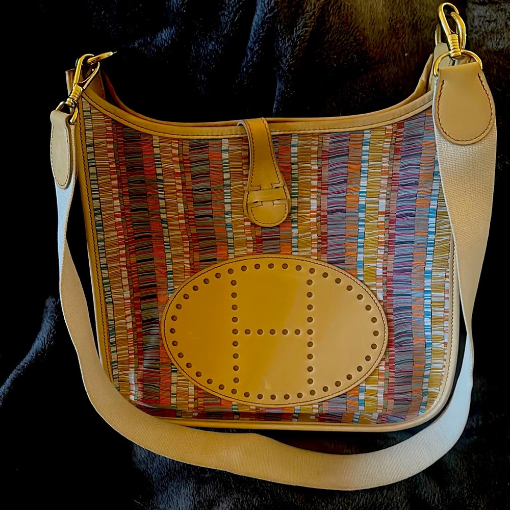 Hermes Vibrato Evelyn 1 PM shoulder bag